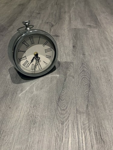 Dark grey oak - lvt, luxury