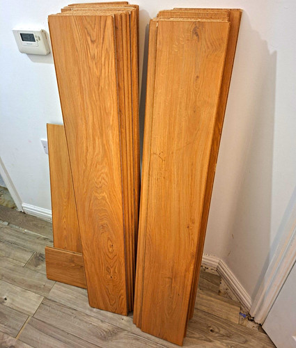Oak effect laminate - oak,